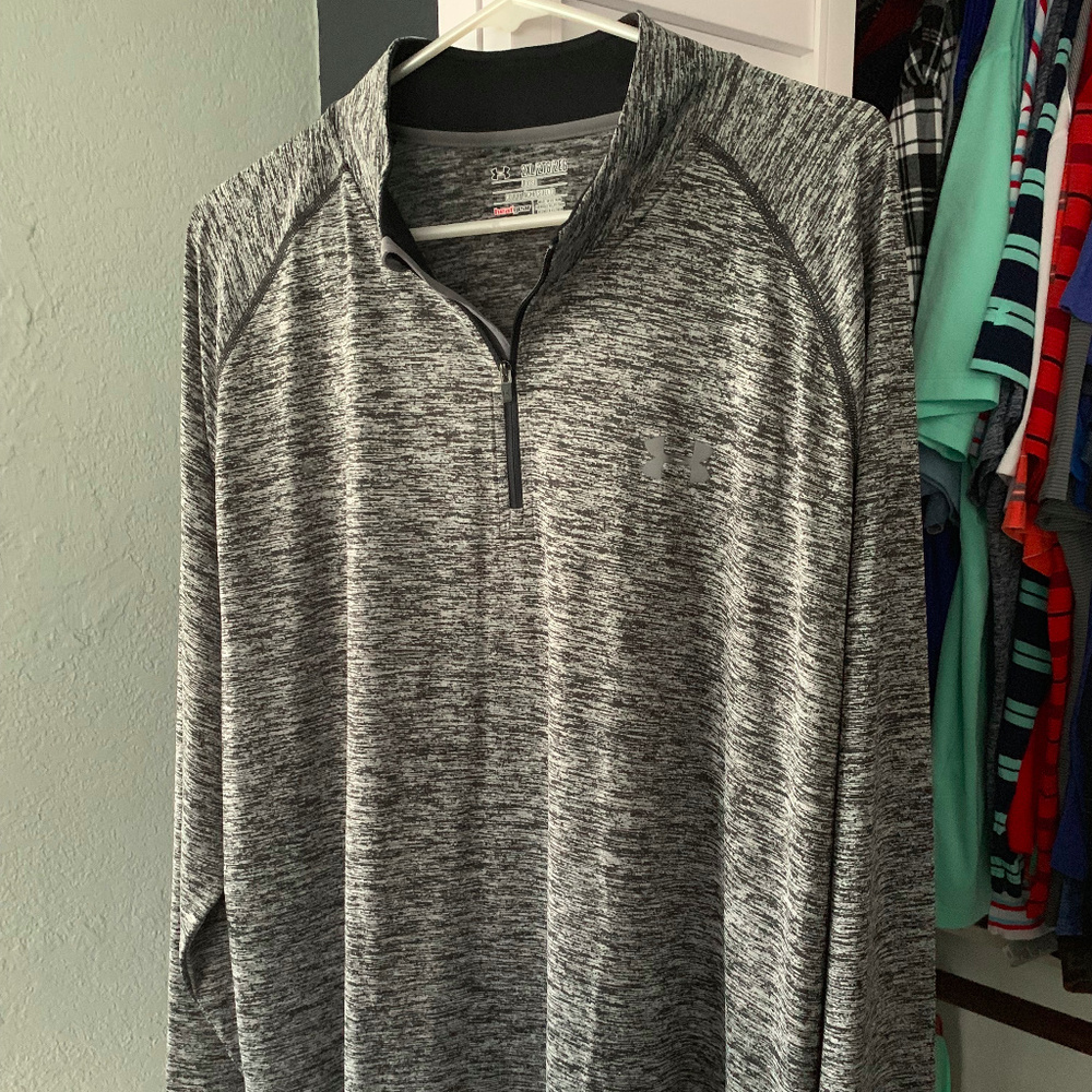 UNDER ARMOUR QUARTER ZIP PULLOVER